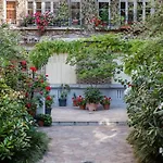 Rue Michel-Ange II By Onefinestay