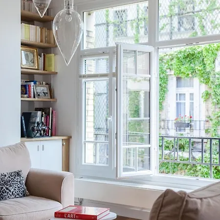 Apartment Rue Michel-ange Ii By Onefinestay *