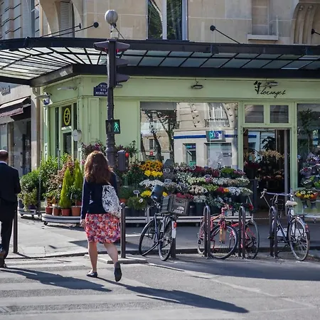 Apartment Rue Michel-ange Ii By Onefinestay Paris
